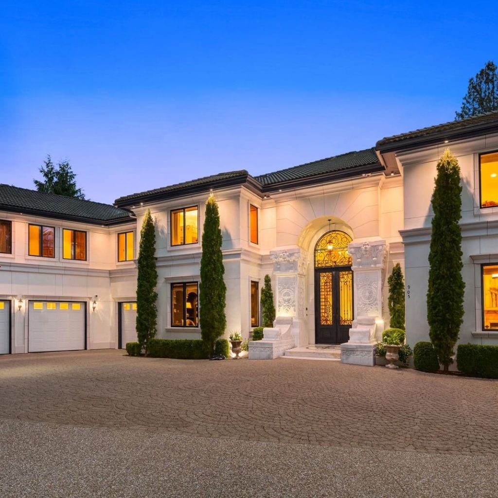Entrance of Ciara and Russell Wilson’s Former WA Home