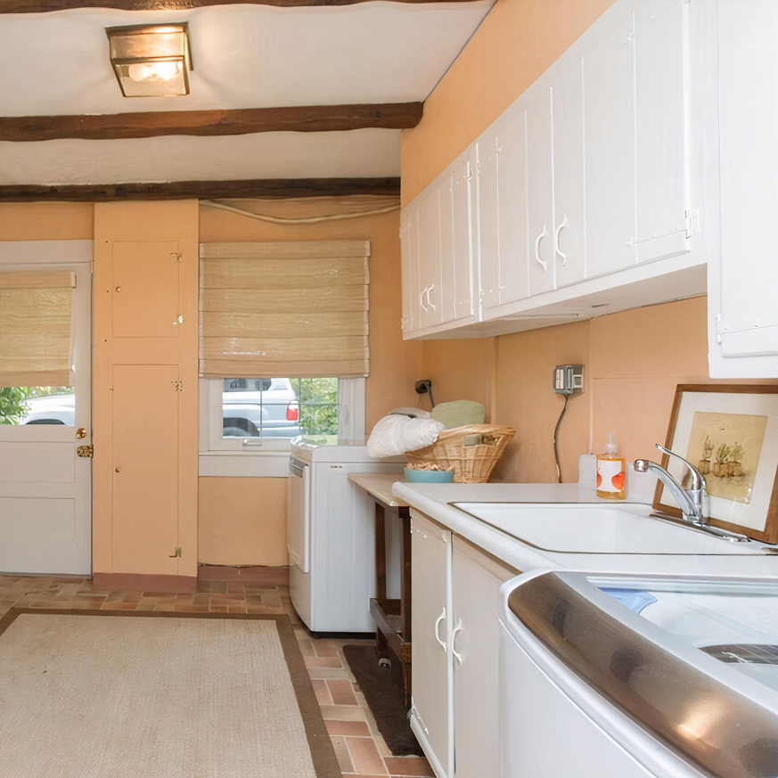 Laundry Room in Jason Kelce's  Pennsylvania Home