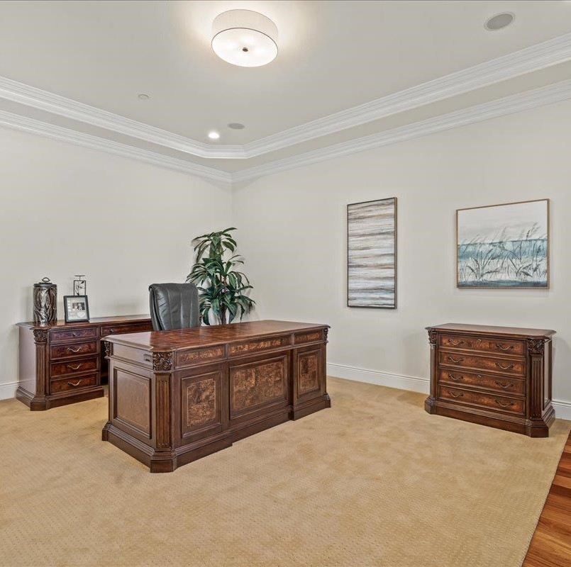 Office Room in Deebo Samuel’s California Home