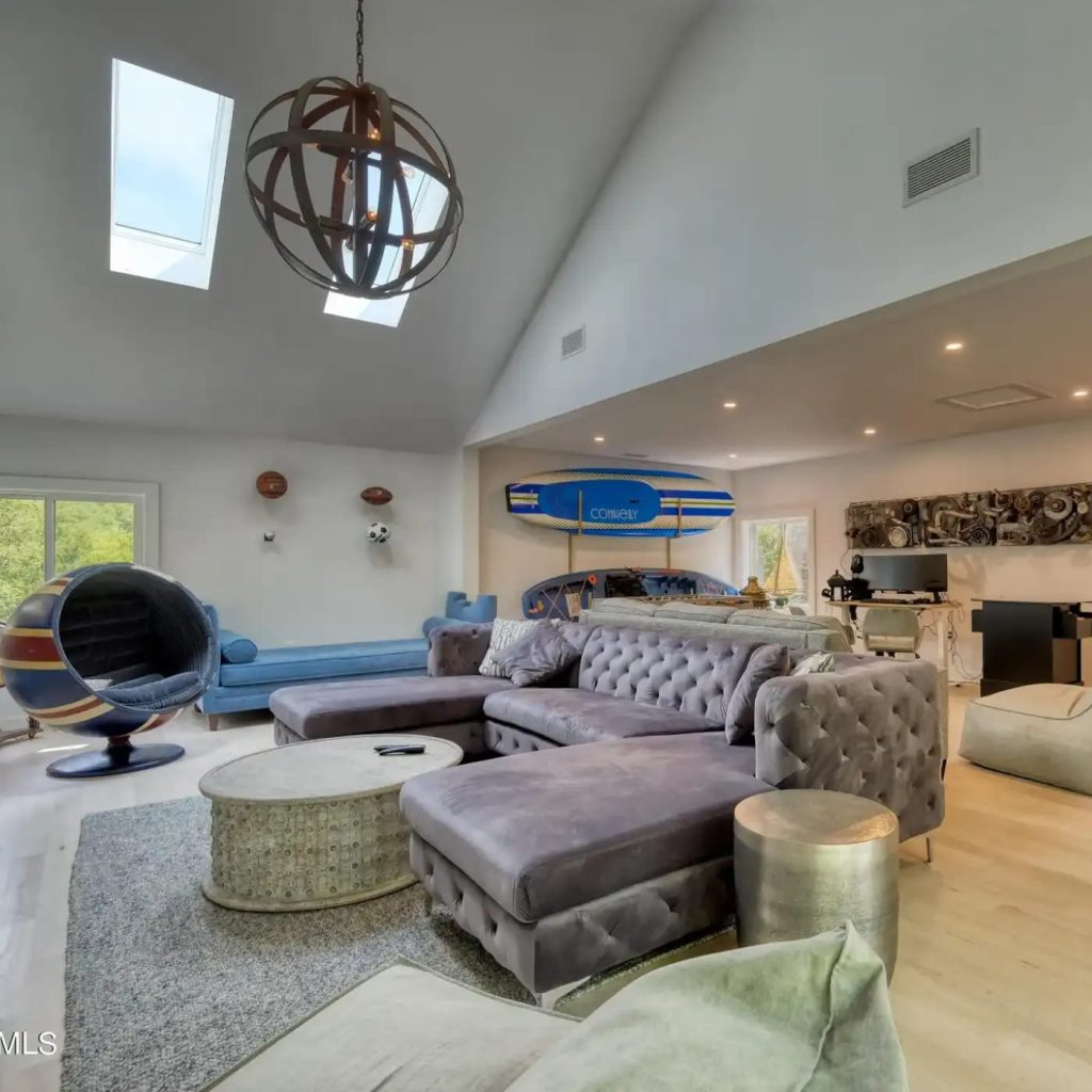 Media Room in Christopher Reeve’s Former MA Home