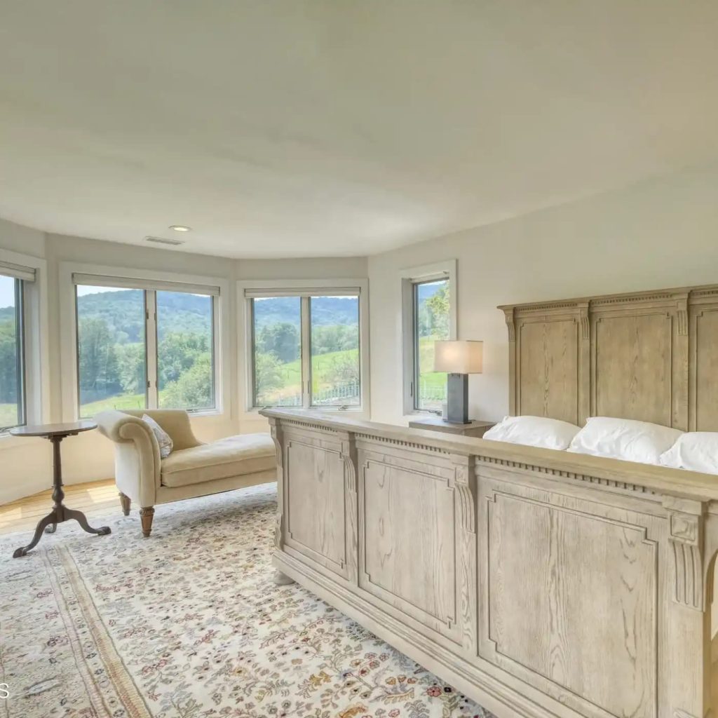 Bedroom in Christopher Reeve’s Former MA Home