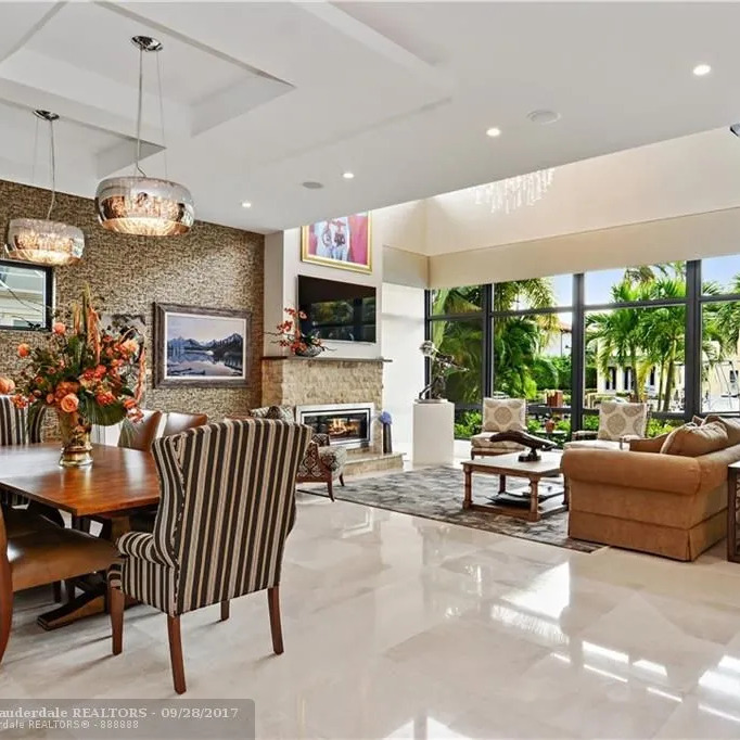 Dining Area in Anthony Rizzo's Fort Lauderdale Home