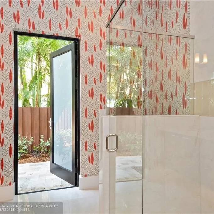 Bathroom in Anthony Rizzo's Fort Lauderdale Home