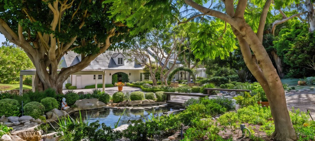 Front of Suzanne Zimmer's California Home