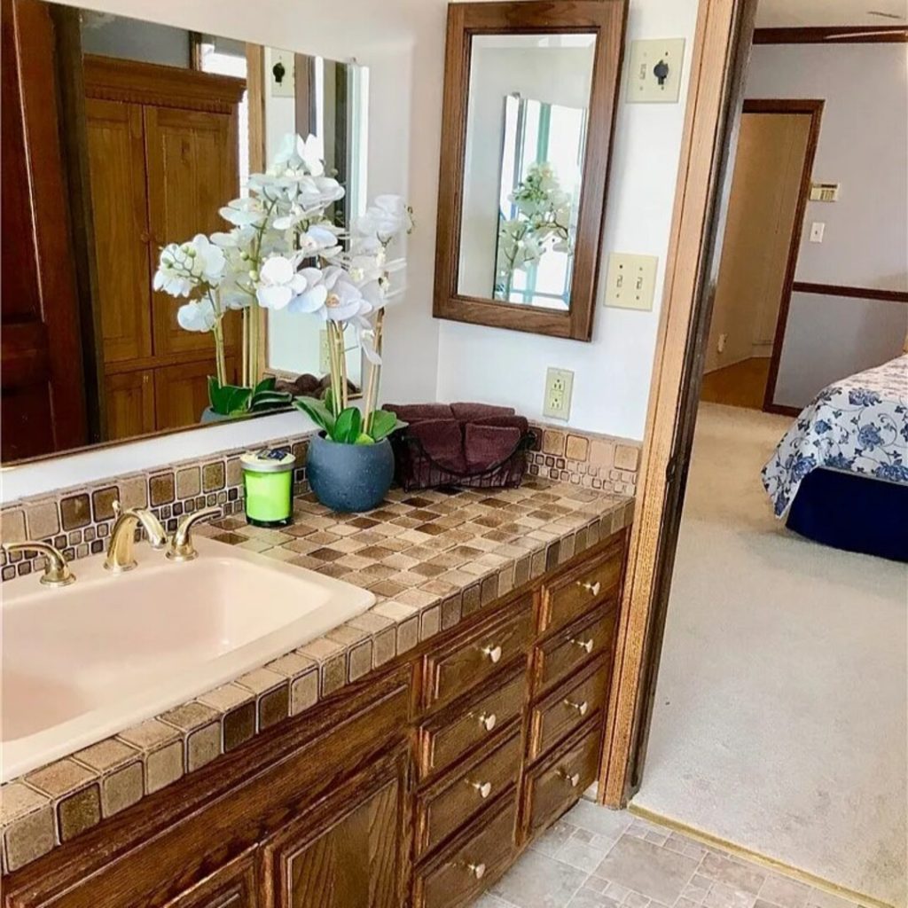 Bathroom in Teddy Swims’ Sherman Oaks Home