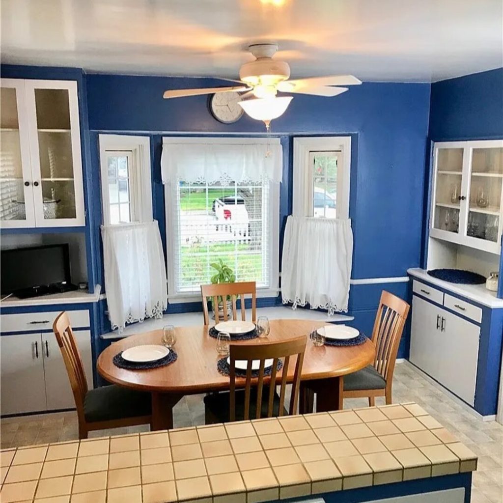Dining in Teddy Swims’ Sherman Oaks Home