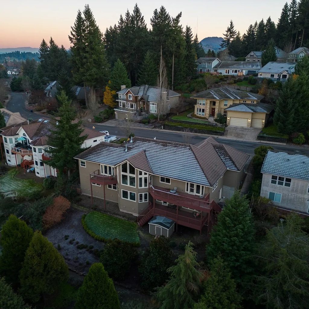 Backyard View of Dan Lanning's Former OR Home