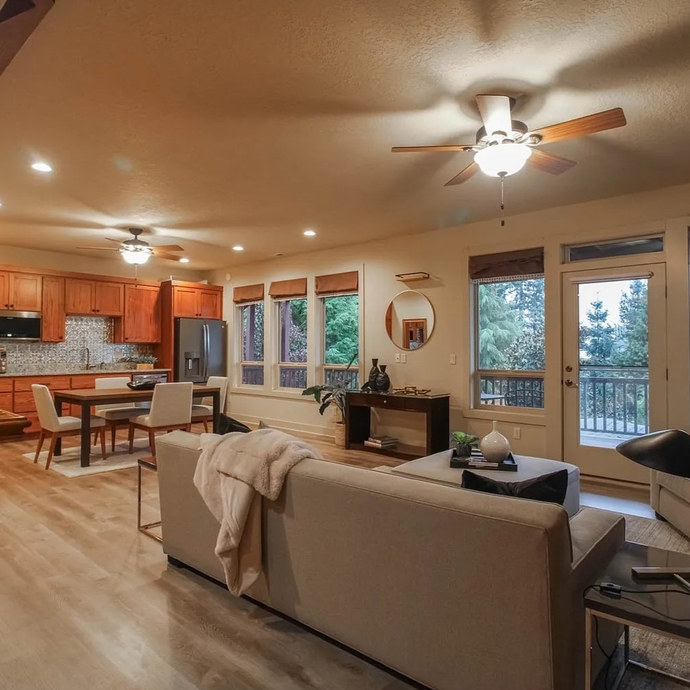 Kitchen and Dining Area in Dan Lanning's Former OR Home