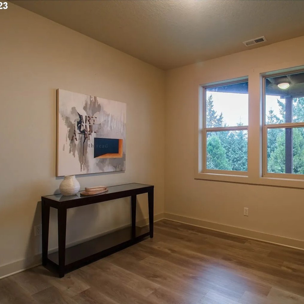 Entryway in Dan Lanning's Former OR Home