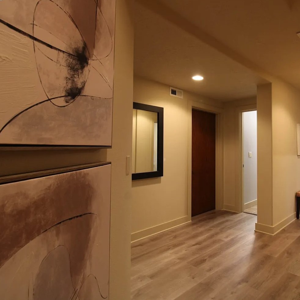 Hallway in Dan Lanning's Former OR Home