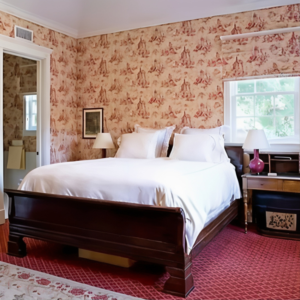 Bedroom in Bill Lawrence and Christa Miller's Former CA Home