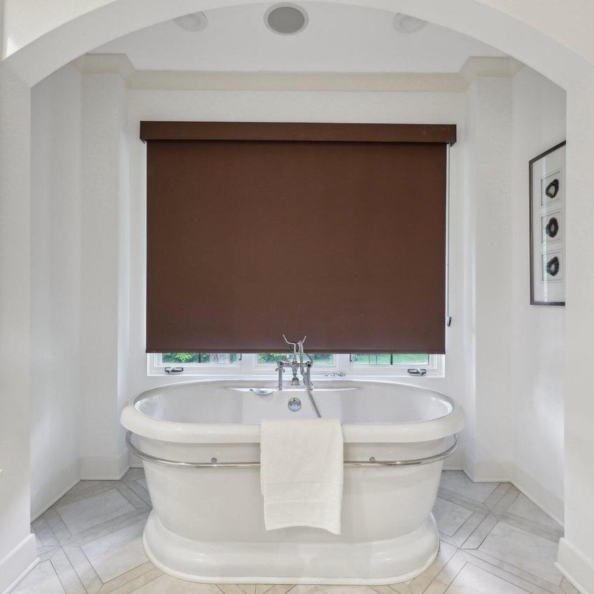 Freestanding Tub in Khris Middleton's WI Home