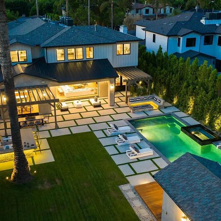 Aerial Backyard of Demi Lovato’s CA Home