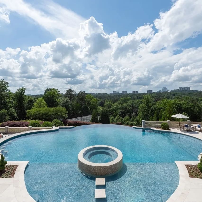 Infinity Pool of Steve Harvey’s GA Home