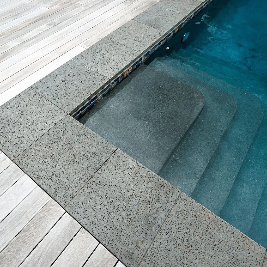 Poolside of Julia Roberts’ Former Hawaii Home