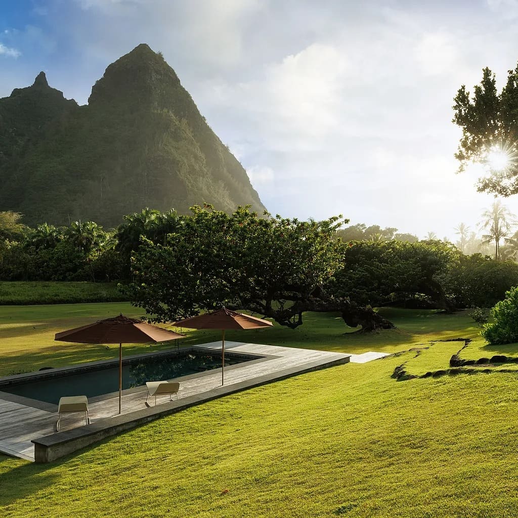 Pool of Julia Roberts’ Former Hawaii Home