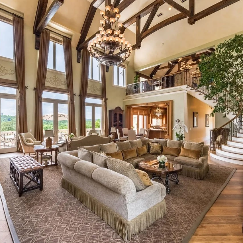 Great Room in Steve Harvey’s GA Home