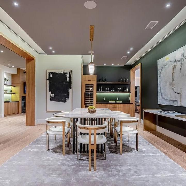 Dining Area in Demi Lovato’s CA Home