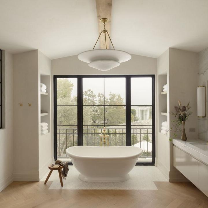 Bathroom in Dom DeLuise’s Former CA Home