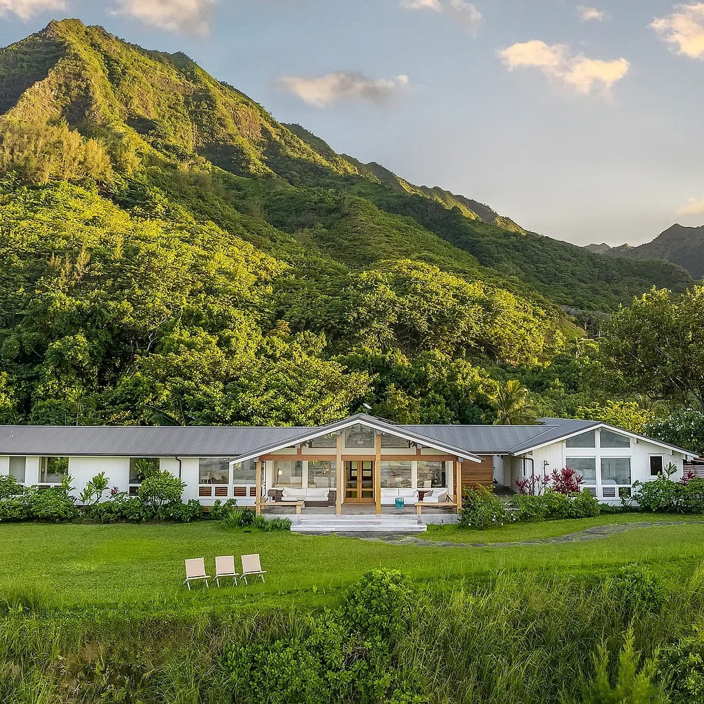 Entry of Julia Roberts’ Former Hawaii Home
